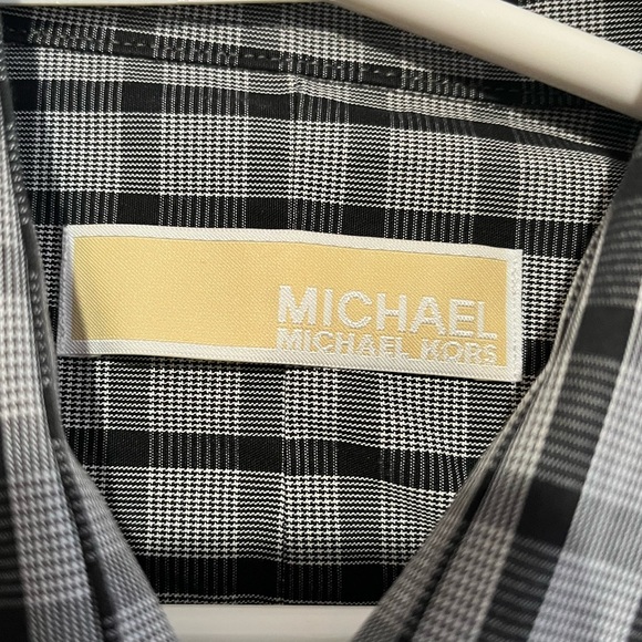 ⭐️ 2 for 1 ⭐️ Michael Kors Long Sleeve Dress Shirt - Picture 3 of 4